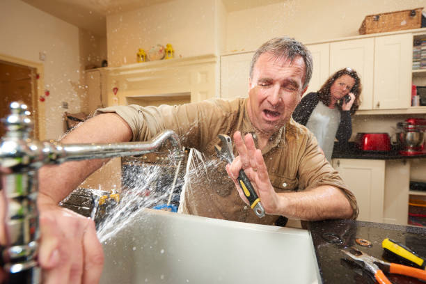 Best Water damage contractors near me  in Bloomingdale, TN